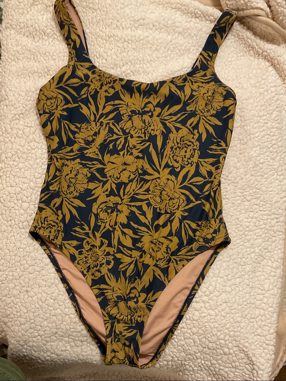 NWT Madewell Scoop-Neck One-Piece Swimsuit in Floral Medium - Picture 3 of 5